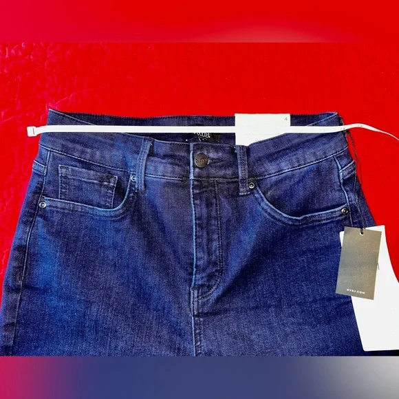 NYDJ curves 360 straight jeans - Picture 3 of 13